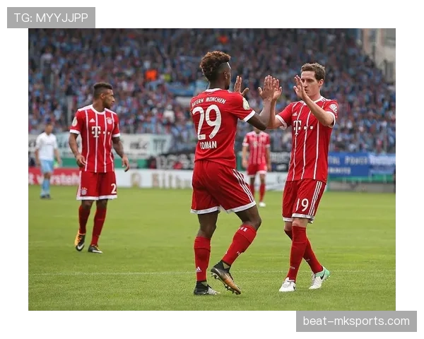 莱万多夫斯基任意球破门助力球队胜利,状态回暖令人振奋