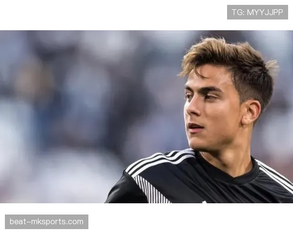 迪巴拉亲授训练秘诀:独特方法助你全面提升球技与身体素质 迪巴拉亲授训练秘诀:独特方法助你全面提升球技与身体素质